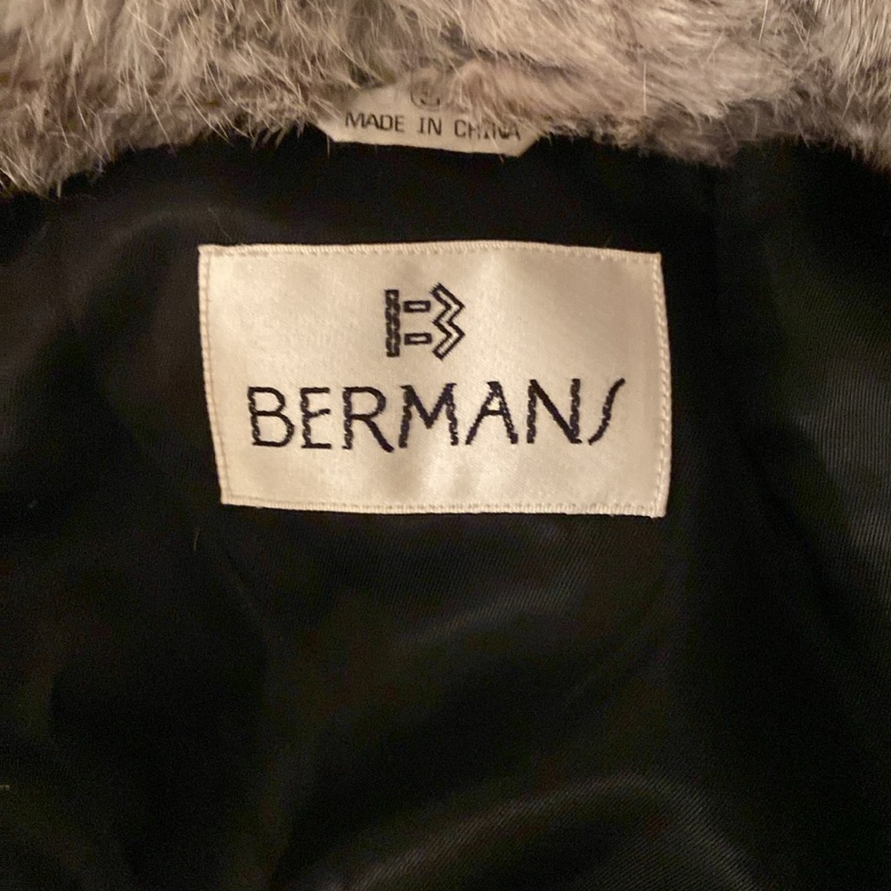 New Genuine Rabbit Fur Coat - Picture 12 of 16